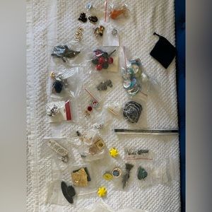 ladies Brooch Pins 50 more old vintage collections also funy pics